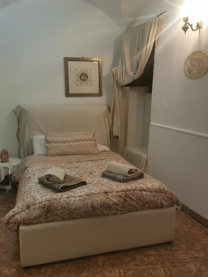 Angelina Apartment คาตาเนีย ภายนอก รูปภาพ